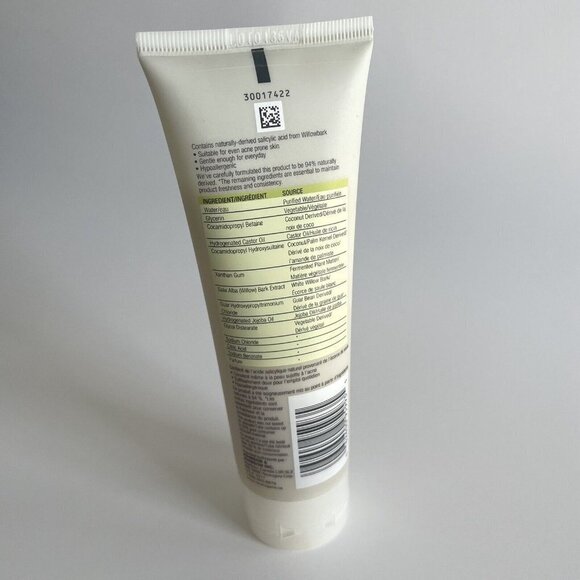 NEW Neutrogena Naturals Purifying Pore Face Scrub Wash  Tube 118ml - Picture 2 of 2